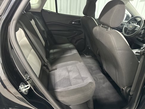 Used 2024 Chevrolet Trax LS w/ LS Convenience Package image 23