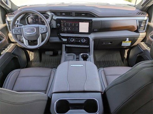 New 2026 GMC Sierra 2500 Denali w/ Denali Reserve Package image 18