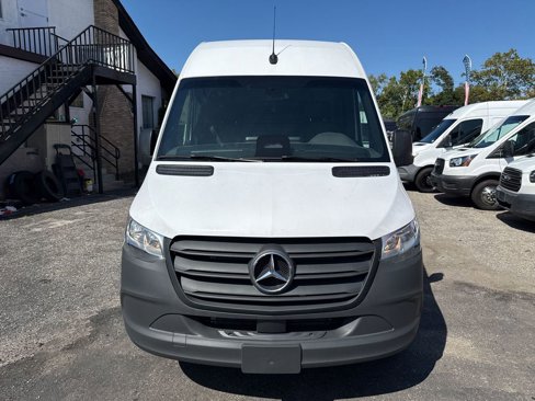 Used 2025 Mercedes-Benz Sprinter 2500 image 12