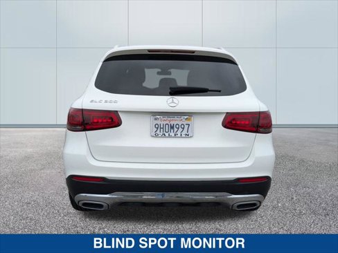Used 2020 Mercedes-Benz GLC 300 image 4