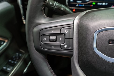 Used 2024 GMC Sierra 2500 Denali image 29