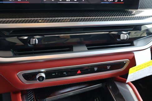 New 2025 BMW X5 M Competition w/ Executive Package image 21