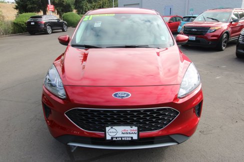 Used 2021 Ford Escape SE image 8