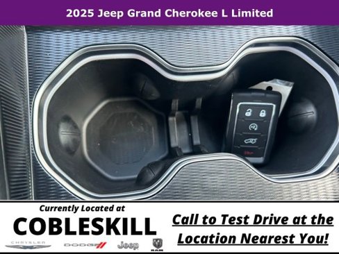 New 2025 Jeep Grand Cherokee L Limited image 29