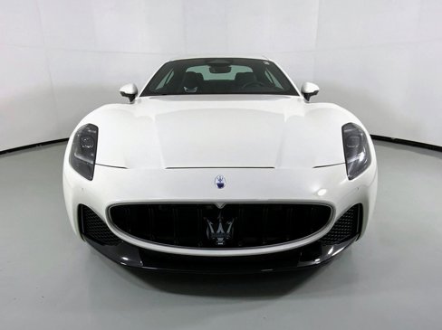 Used 2024 Maserati GranTurismo Modena image 8