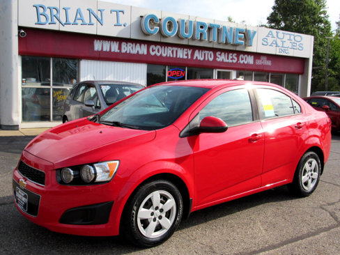 Used 2016 Chevrolet Sonic LS image 23