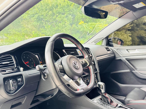 Used 2021 Volkswagen GTI Autobahn image 17