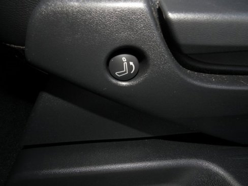 Certified 2024 Nissan Pathfinder SL w/ SL Premium Package image 29