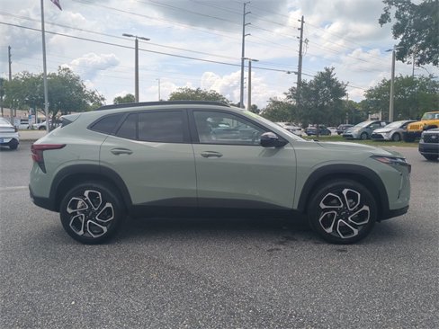 Used 2024 Chevrolet Trax RS w/ Driver Confidence Package image 15