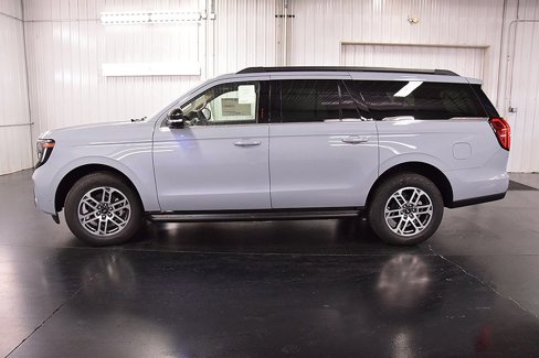New 2025 Ford Expedition Max Active image 4