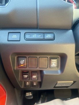 New 2025 Nissan Frontier PRO-4X w/ Pro Premium Package image 14