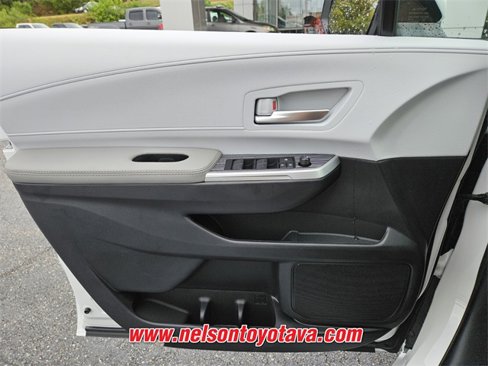 New 2025 Toyota Sienna XLE w/ XLE Plus Package image 14