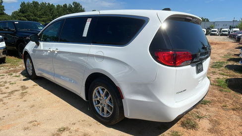 New 2026 Chrysler Voyager LX image 10