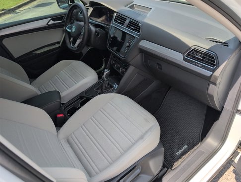 Used 2024 Volkswagen Tiguan S image 35