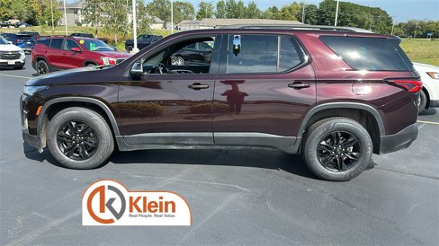 Used 2023 Chevrolet Traverse LT w/ Midnight/Sport Edition image 4
