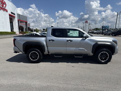 New 2025 Toyota Tacoma TRD Off-Road image 2