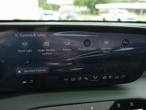 New 2026 Buick Enclave Avenir w/ LPO, All-Weather Package image 17