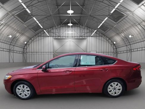 Used 2019 Ford Fusion S image 7