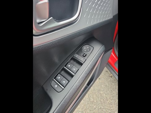 New 2025 Kia Soul S image 11