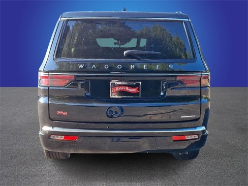 Used 2024 Jeep Wagoneer Series II image 5
