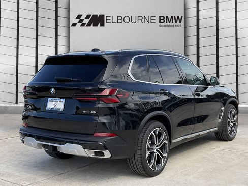 New 2026 BMW X5 sDrive40i image 4