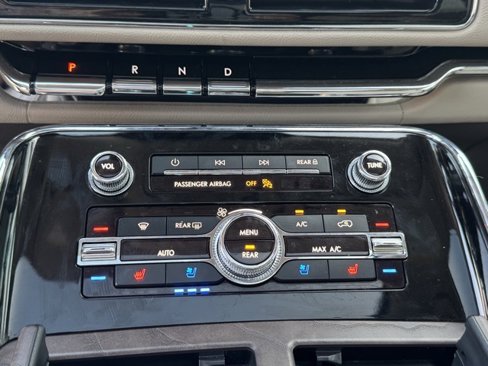 Used 2023 Lincoln Navigator L Reserve image 30