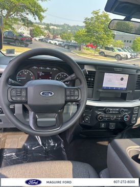 New 2025 Ford F350 4x4 Regular Cab Super Duty image 13