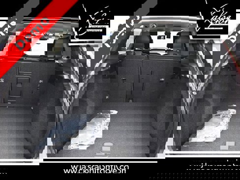 New 2025 Volvo XC40 B5 Core image 31