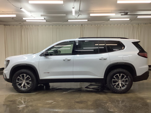 New 2026 GMC Acadia AT4 w/ Super Cruise Package image 9