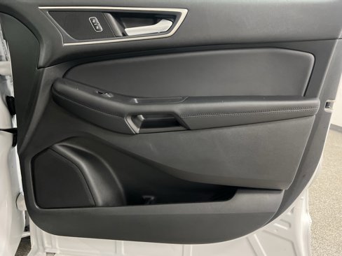 Used 2024 Ford Edge SEL image 60