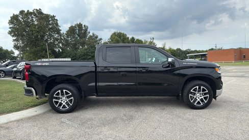 Used 2025 Chevrolet Silverado 1500 LT image 6