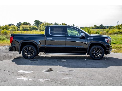 New 2026 GMC Sierra 1500 Denali image 2
