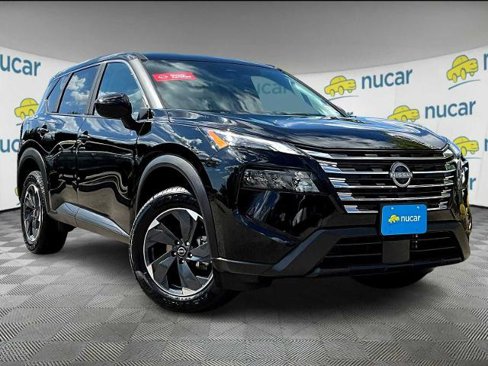 Certified 2025 Nissan Rogue SV image 1