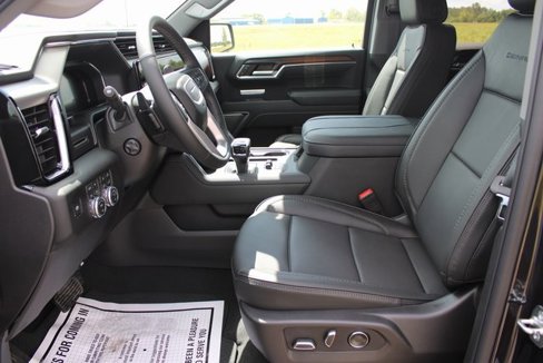 New 2026 GMC Sierra 1500 Denali image 9
