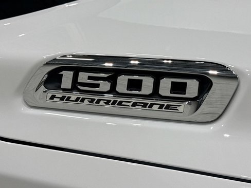 New 2026 RAM 1500 4x4 Crew Cab image 40