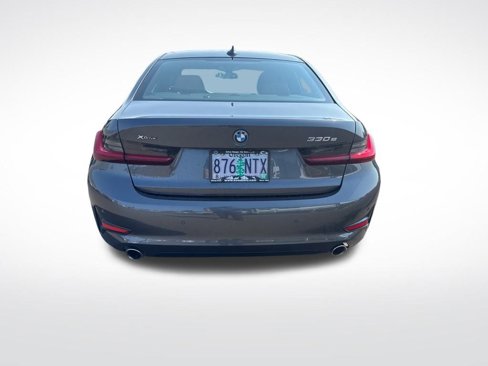 Used 2022 BMW 330e xDrive w/ Driving Assistance Package image 6