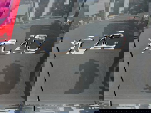 New 2026 Volvo XC40 B5 Ultra w/ Protection Package Premier image 9