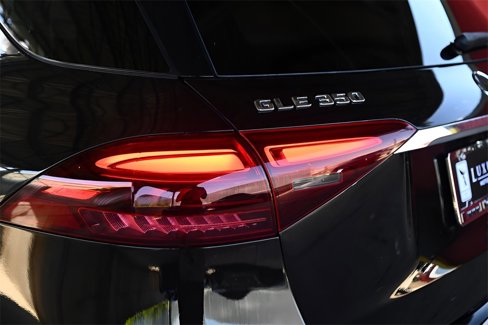 Used 2024 Mercedes-Benz GLE 350 4MATIC image 9
