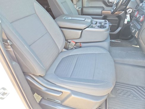 Used 2023 Chevrolet Silverado 2500 LT image 30