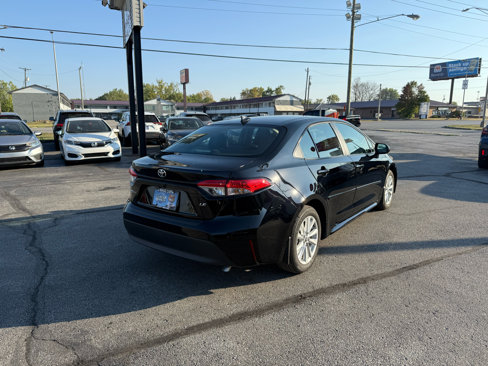 Used 2025 Toyota Corolla LE w/ LE Premium Package image 8