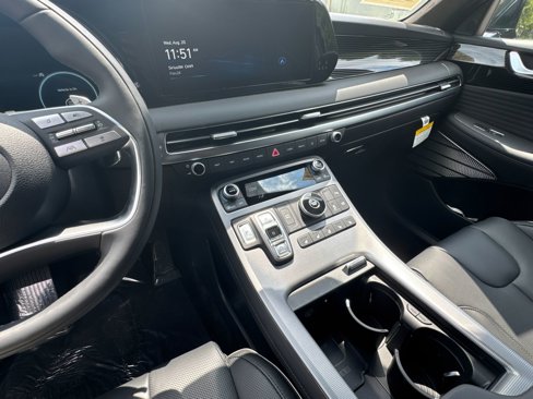 Used 2025 Hyundai Palisade Calligraphy image 30