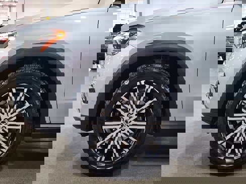 Used 2024 Mercedes-Benz GLE 350 4MATIC image 5
