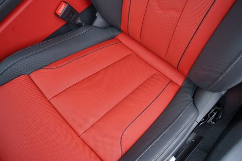 New 2026 BMW M850i xDrive w/ M Sport Professional Package image 12