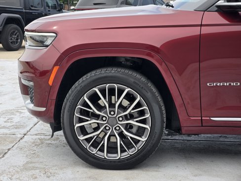 Used 2022 Jeep Grand Cherokee L Summit image 9