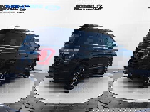 Certified 2020 Ford Expedition XLT image 5