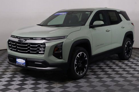 New 2026 Chevrolet Equinox LT w/ Safety and Technology Package image 6