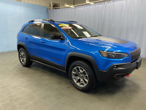 Certified 2023 Jeep Cherokee Trailhawk w/ Trailer Tow Group image 7
