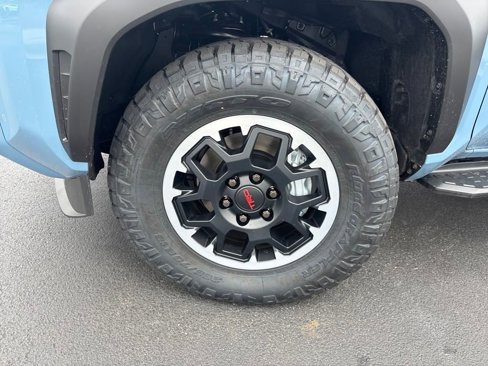 New 2025 Toyota 4Runner TRD Off-Road image 9