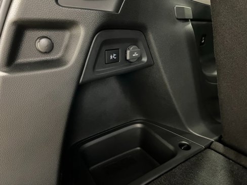 New 2025 Honda Pilot Touring image 29