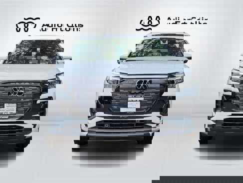 New 2025 Audi Q4 e-tron Premium Plus image 2